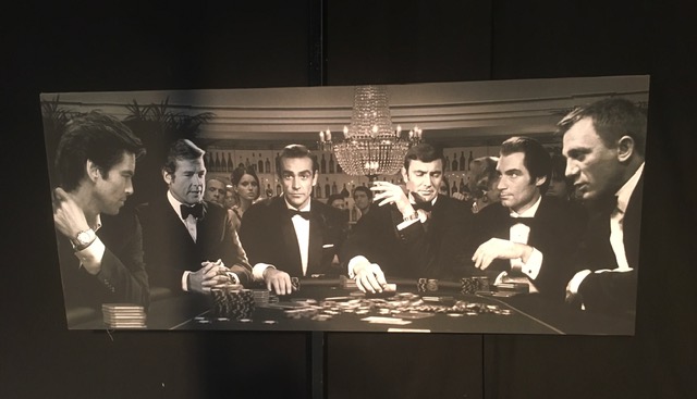 verhuur foto op doek canvas met 6 zes James Bond te huur