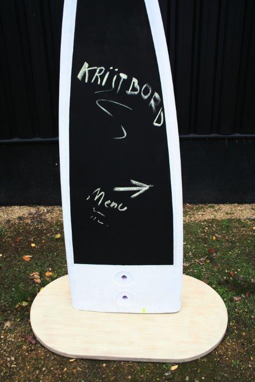 Verhuur krijtbord nenubord surfplank huren