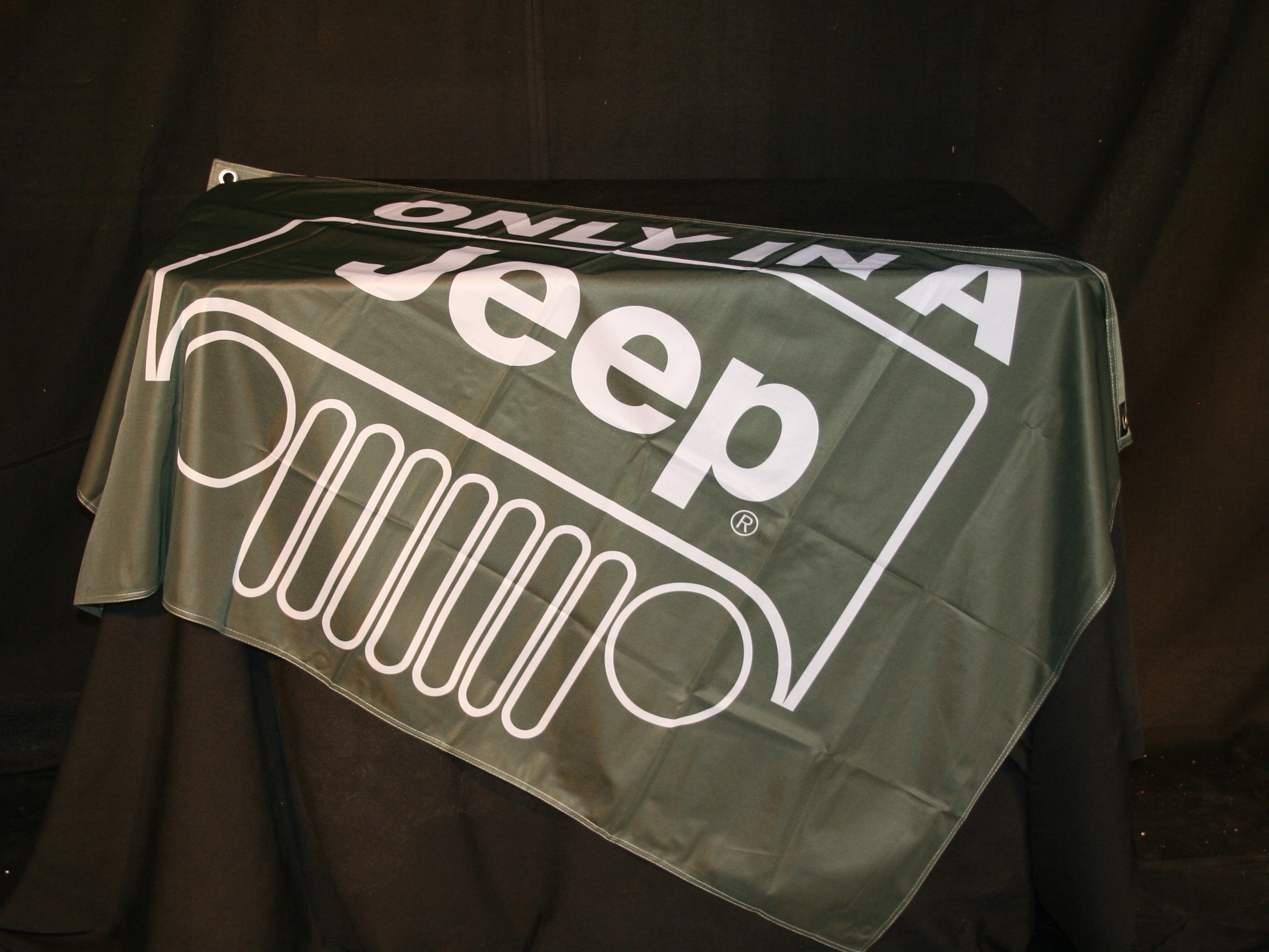 verhuur vlag dealer garage Jeep huren