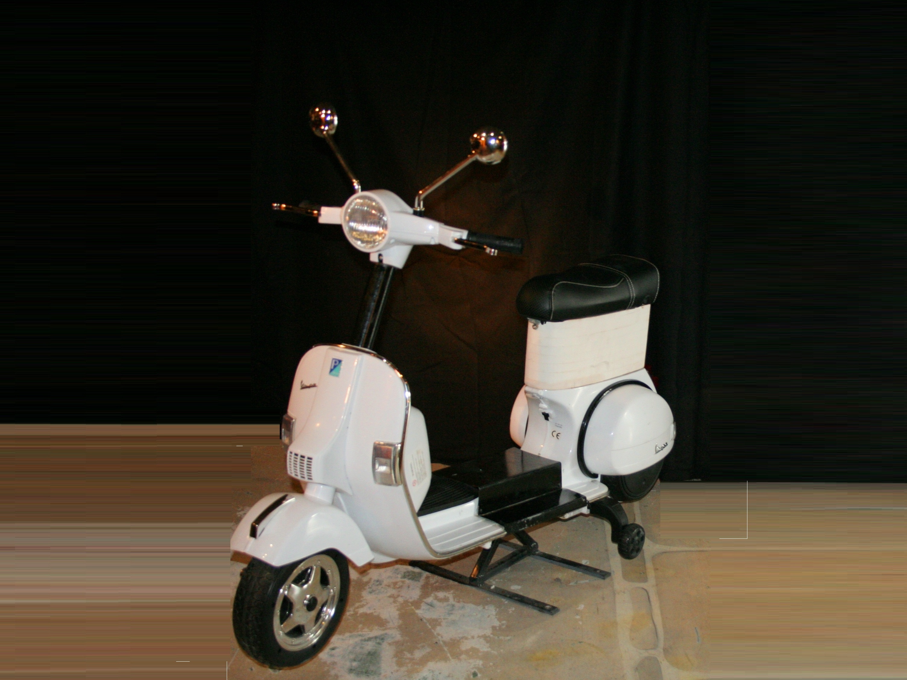 verhuur Vespa motorfiets huren