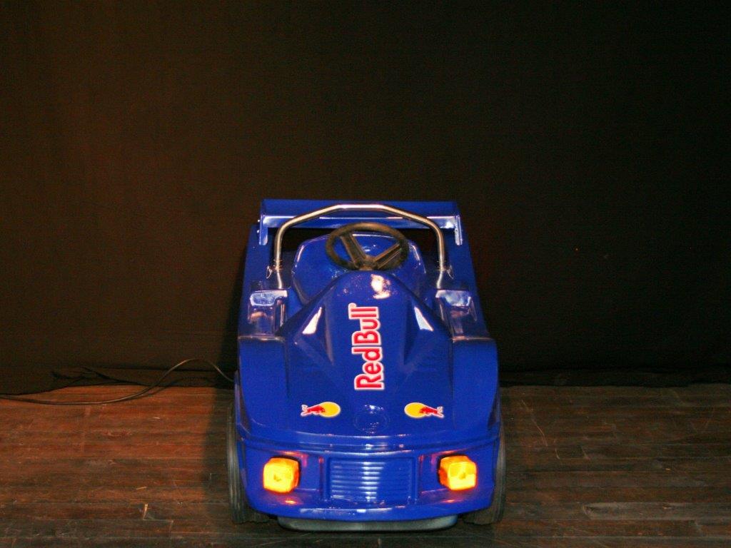 verhuur Red Bull fun car huren