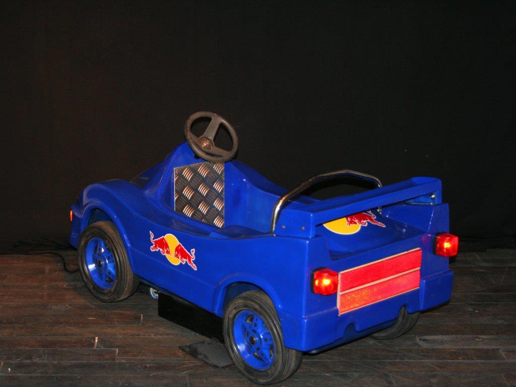 verhuur Red Bull fun car huren