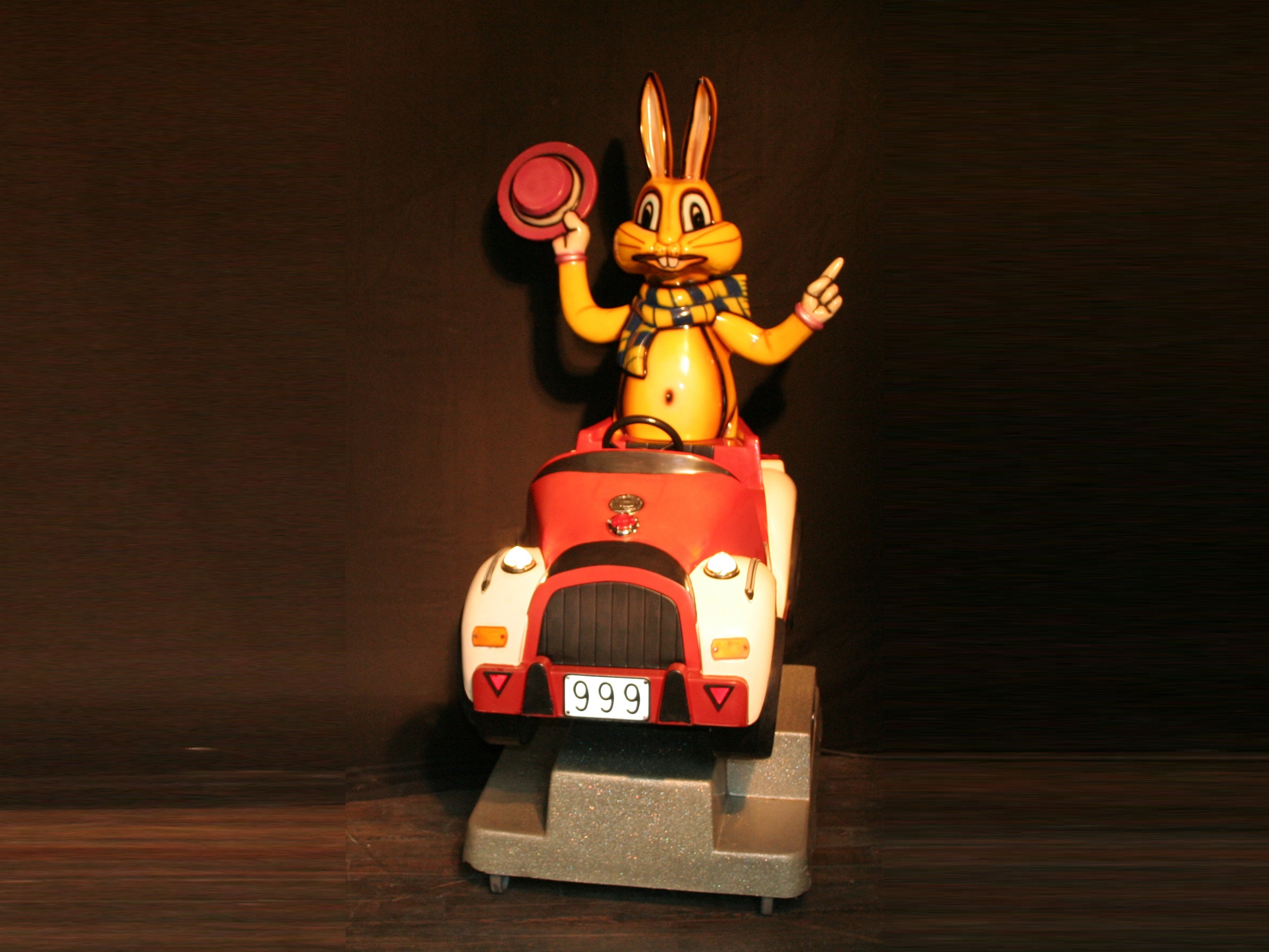 verhuur kiddie ride Bugs Bunny huren