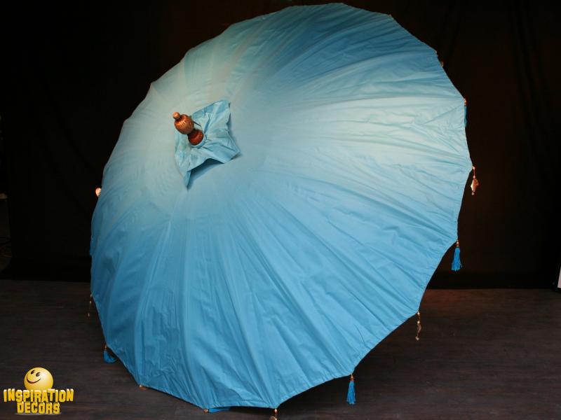 verhuur grote authentieke Bali parasol huren