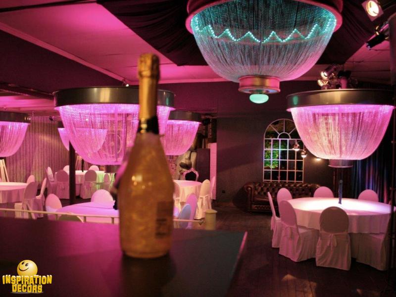 verhuur VIP tafels met luchter huren