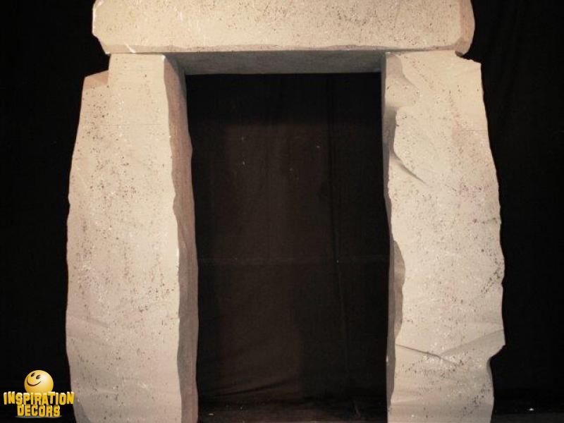 verhuur imitatie rotsblokken Stonehenge huren