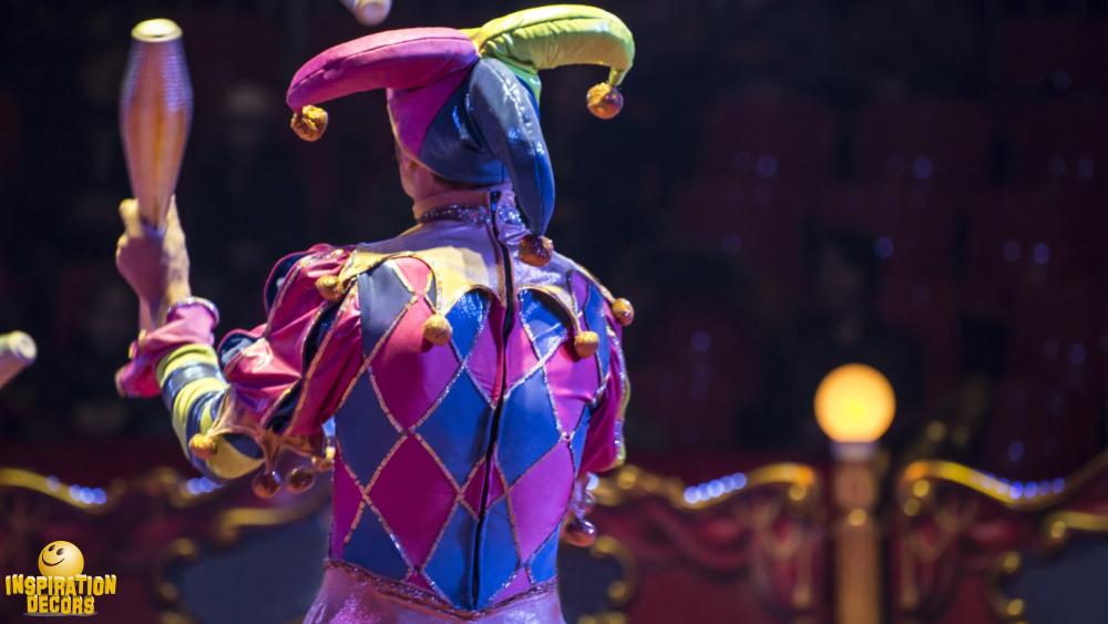 verhuur decor circus jongleur clown huren