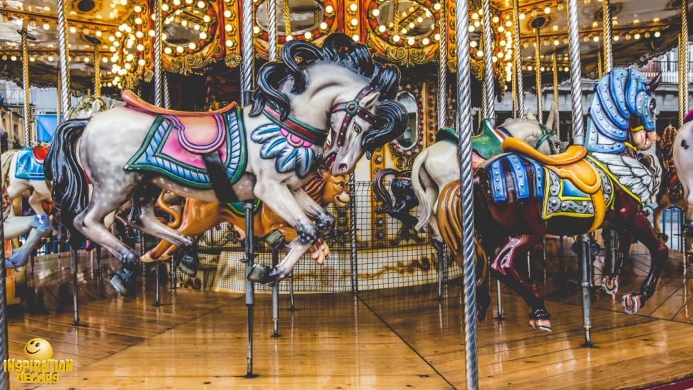 verhuur decor kermis paardenmolen huren