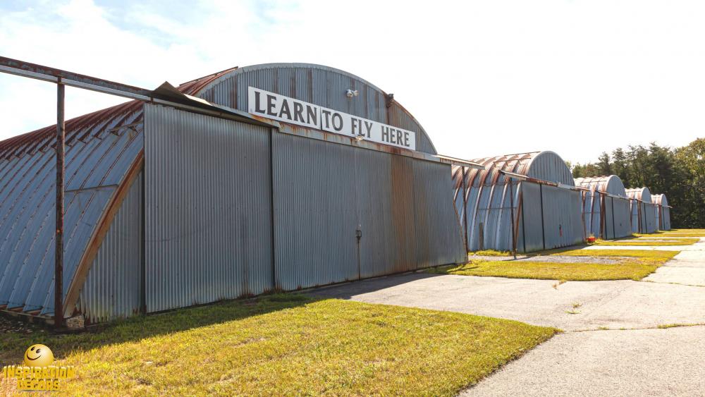 verhuur achtergrond backdrop hangar huren