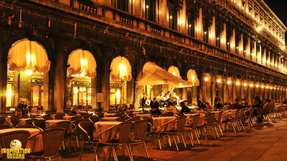verhuur decor San Marco square at night huren