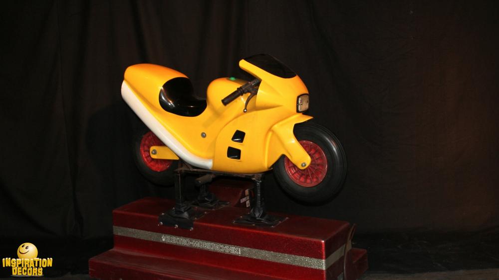 verhuur kiddie ride motor huren