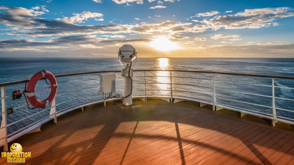 verhuur decor cruise schip boeg bij valavond huren