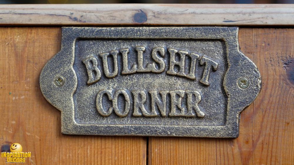 verhuur decor backdrop Bullshit Corner te huur